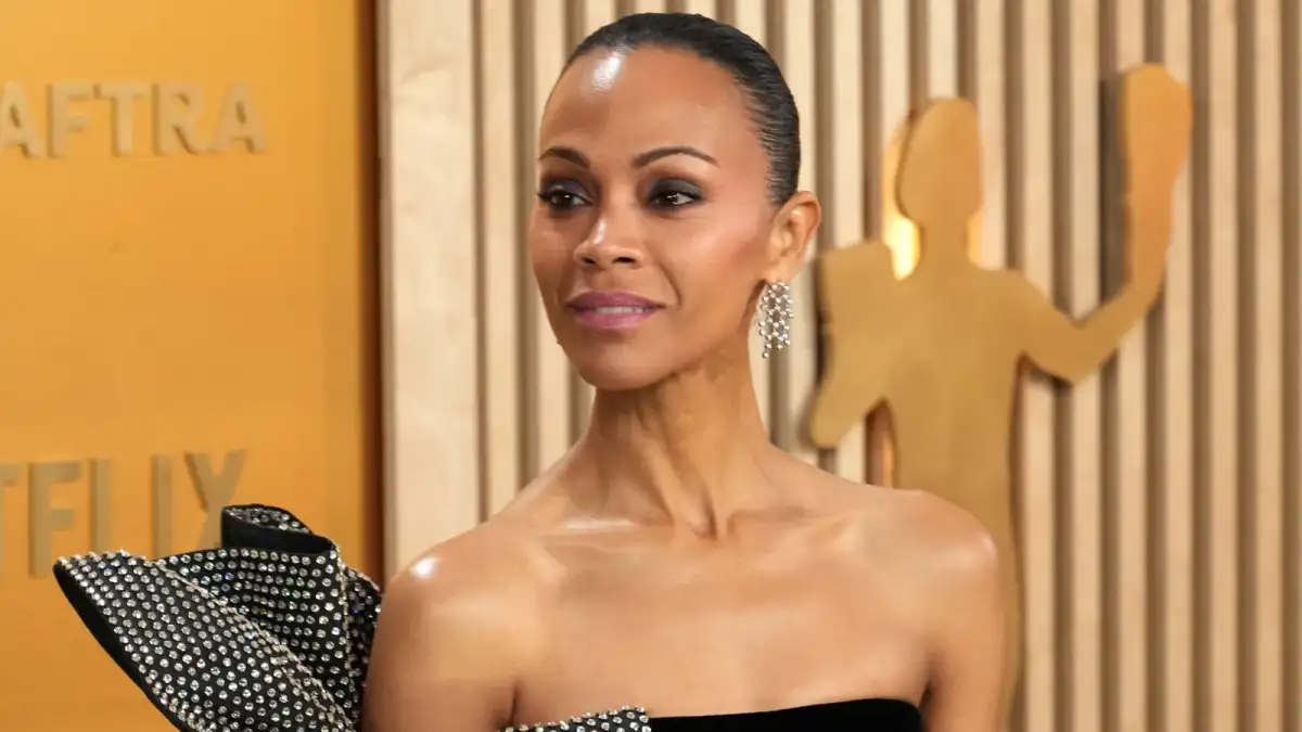 Zoe Saldaña says she spent years 'mastering' her makeup — now she keeps it to one product - 1