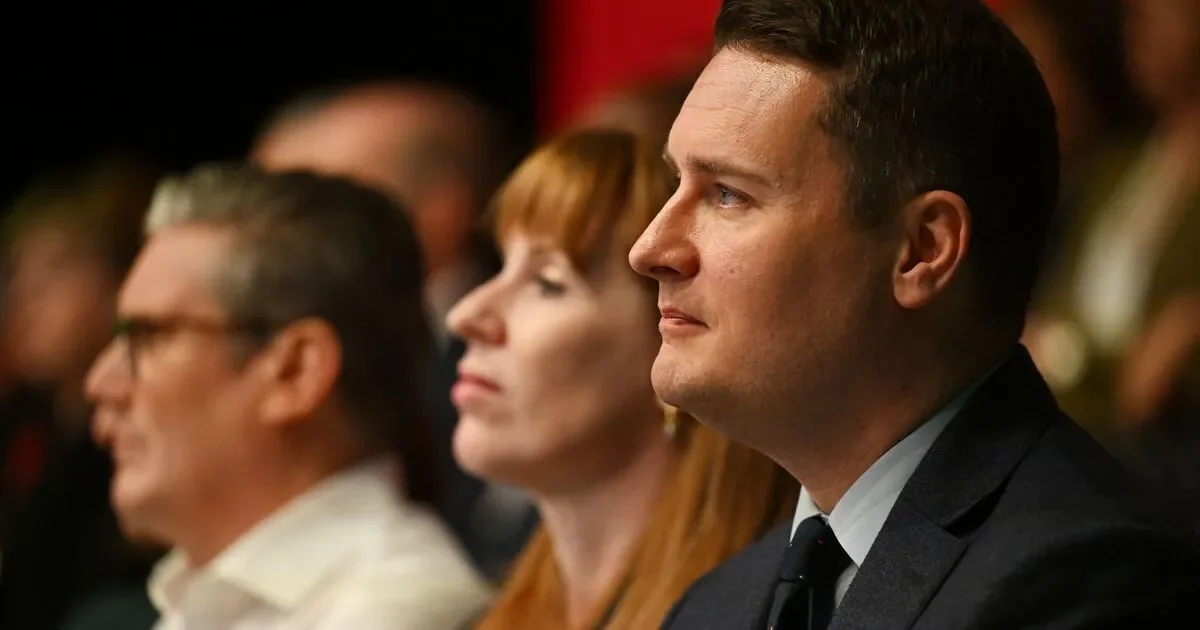 'Blocking Andy Burnham Was a Mistake': Angela Rayner Issues Fiery Warning to Keir Starmer - 4