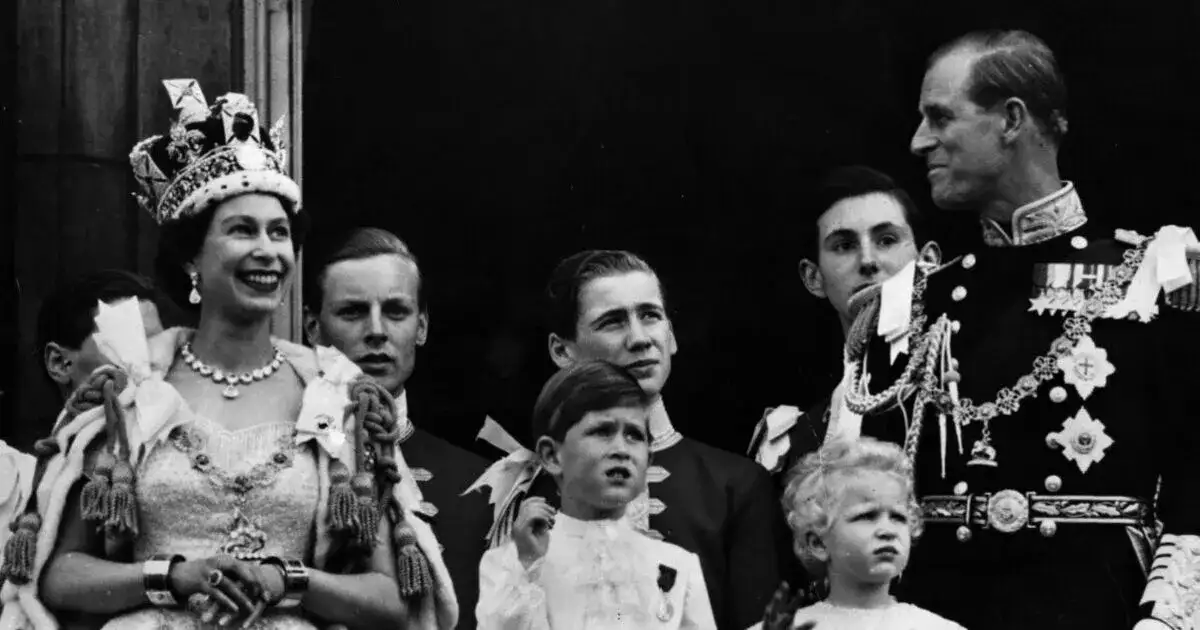 Victoria Arbiter talks Queen Elizabeth II on her would-have-been 100th Birthday - 4