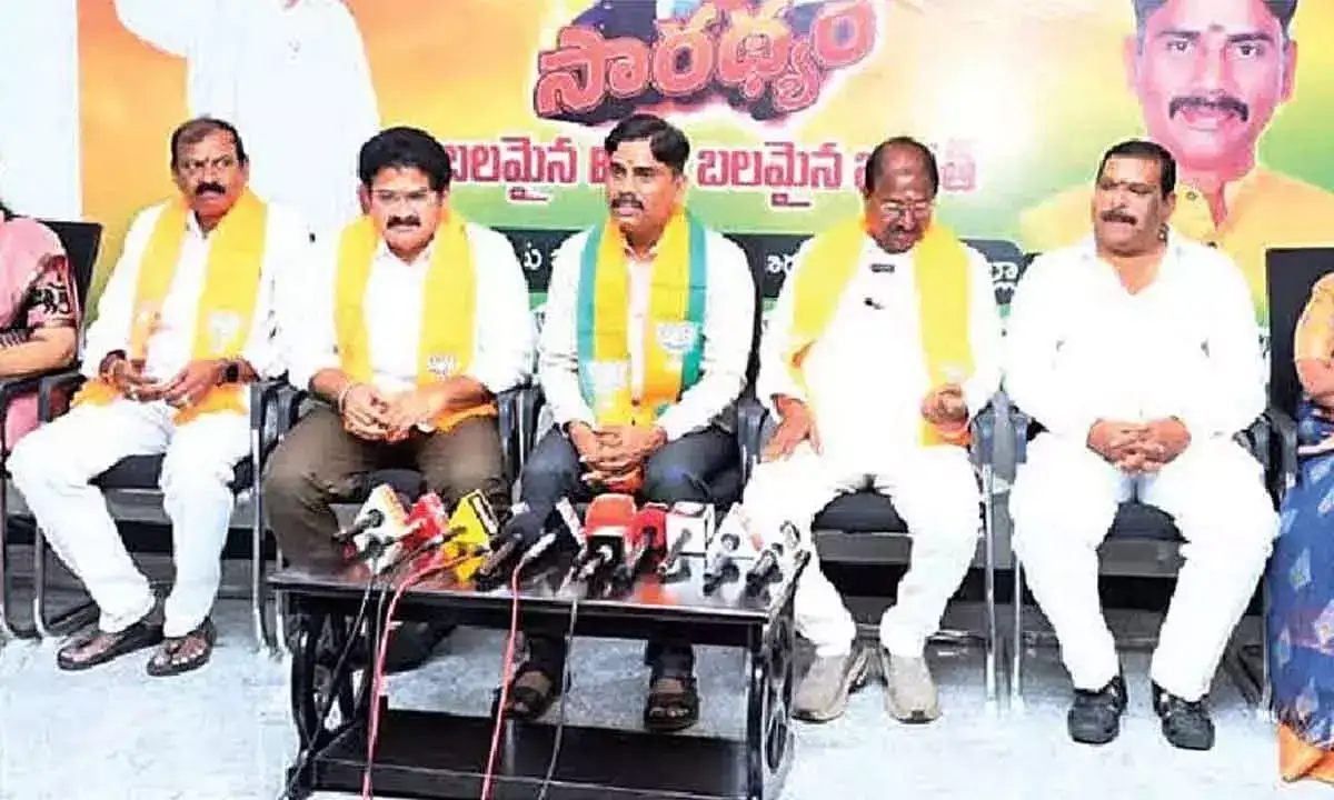 BJP State chief takes part in yoga event in Rajamahendravaram - 3