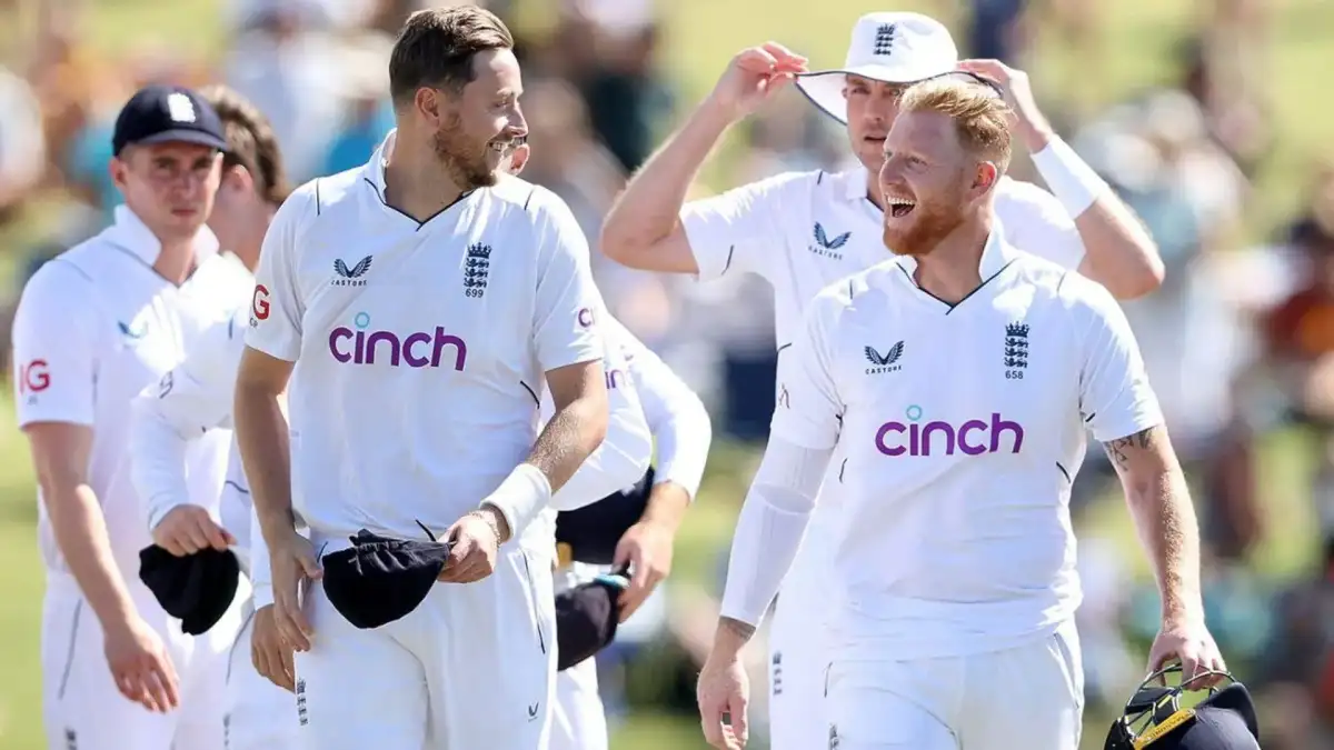 Stokes pours more misery on axed England Test team-mate Crawley - 1