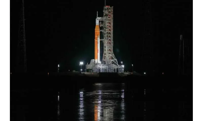 NASA conducts second rocket fueling test that will decide when Artemis astronauts head to the moon - 4