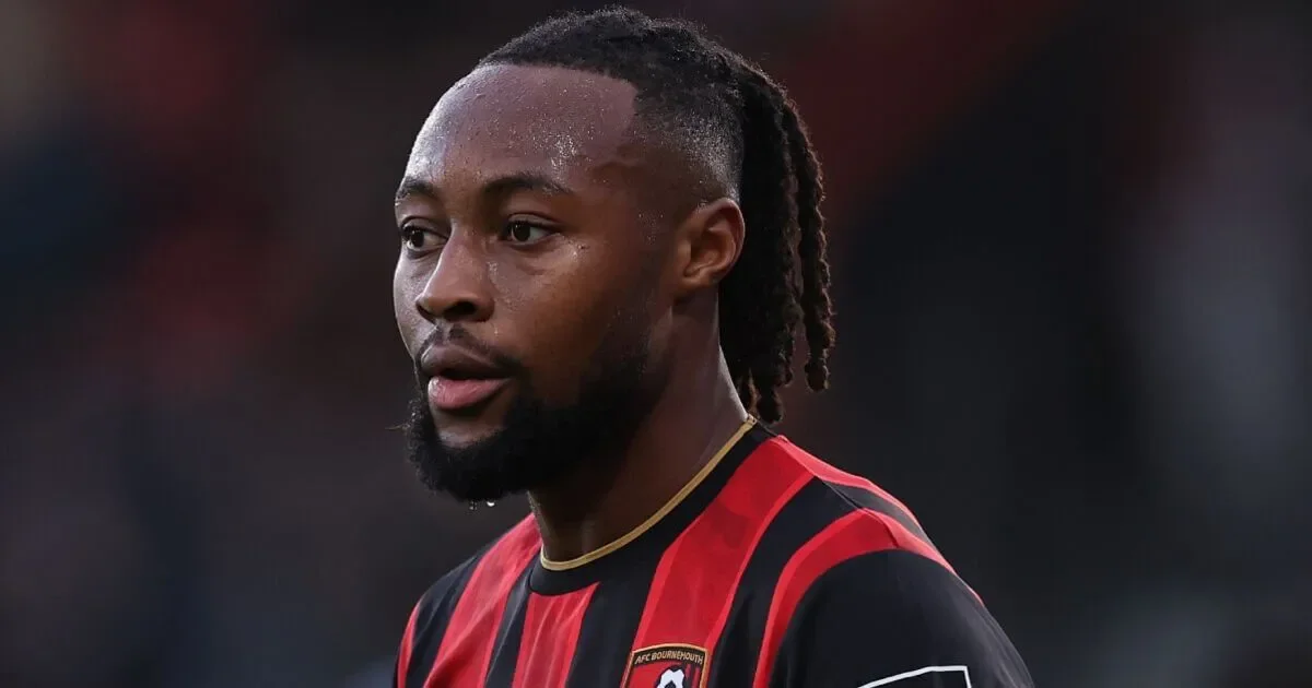 Papers: Isak to miss Liverpool's trip to Man Utd with injury - 1