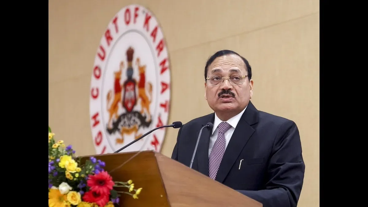 Unemployed youngsters in law like cockroaches; take to social media, RTI activism: CJI Surya Kant - Bar and Bench - 1