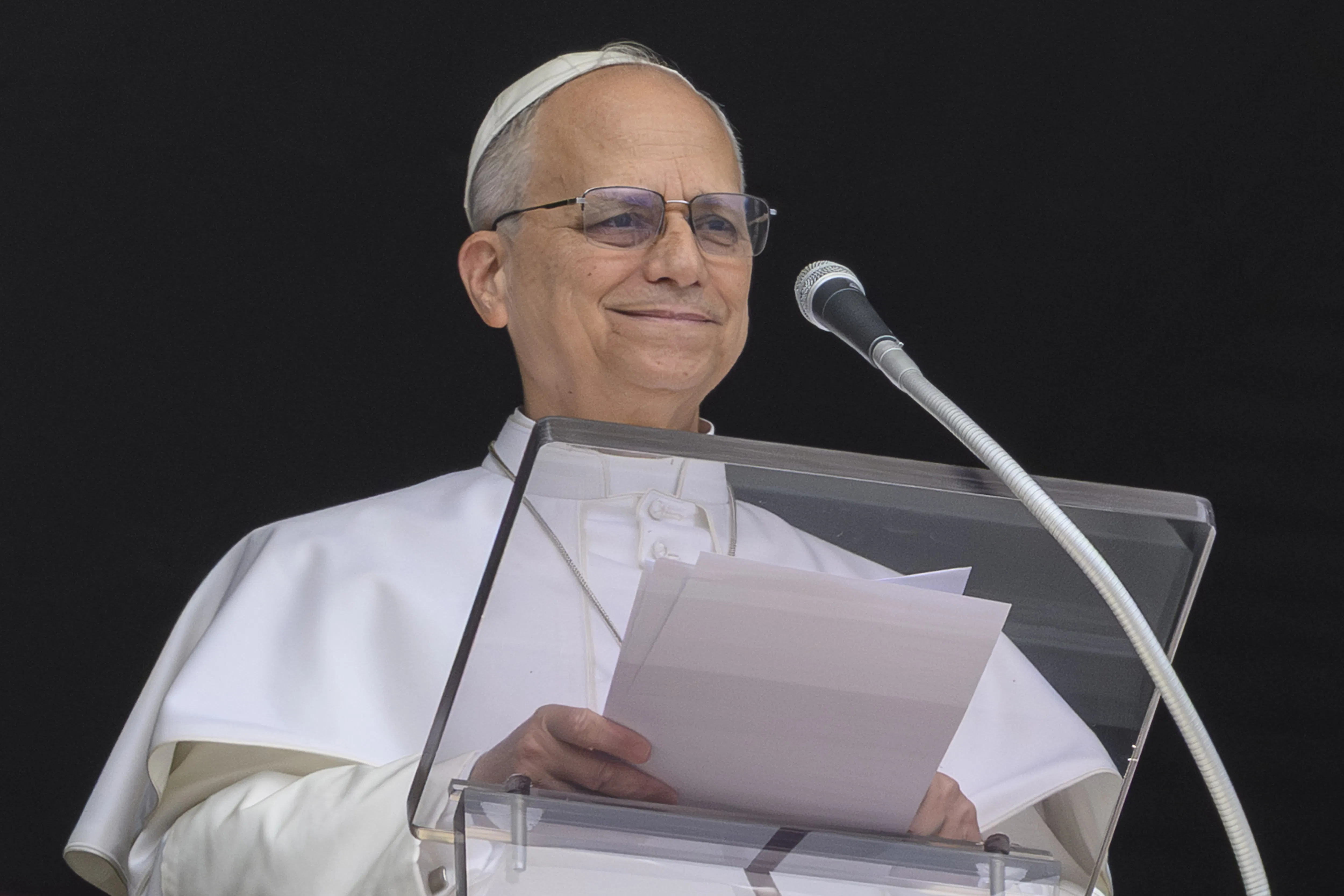 Donald Trump's 'God Complex' Shows, Calls Pope Leo 'Weak' and 'Terrible'—Credits Himself for 'Leo in Vatican' - 1