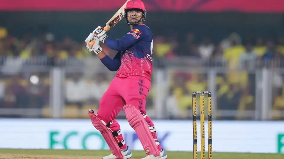 'Same aura': 15-year-old Vaibhav Sooryavanshi compared to MS Dhoni, Sachin Tendulkar after IPL heroics - 2