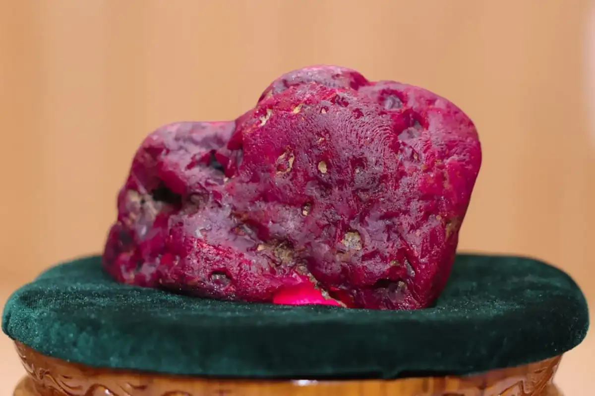 Myanmar says giant 11,000-carat ruby found in Mogok could rank among most valuable - 1