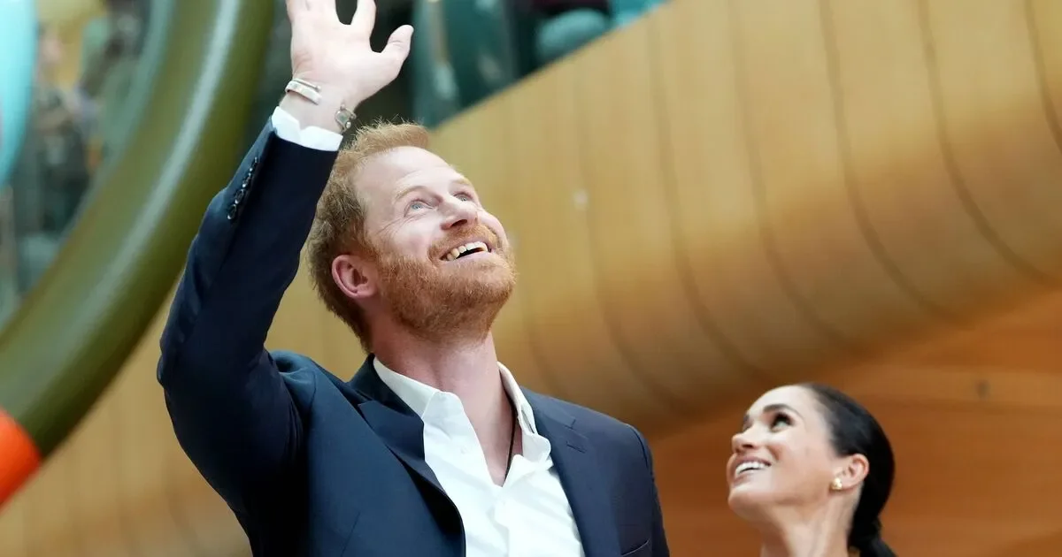 Meghan Markle Is 'Insincere' While Prince Harry Takes Reins As 'Dominant' Partner In Australian Visit: Expert - 1