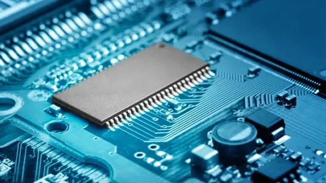 STMicroelectronics Forecasts Accelerating Sales Growth, Sees AI Upside - 3