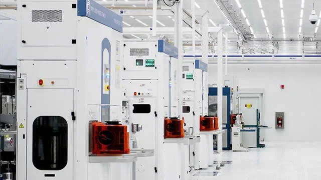 AMD gets a boost as analysts see bigger CPU opportunity - 3