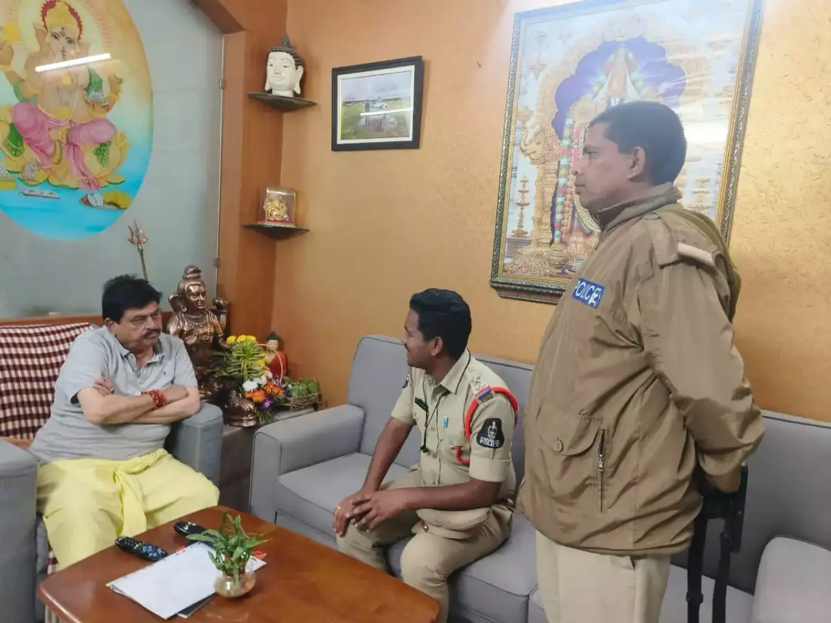 Telangana BJP chief N. Ramchander Rao under house arrest before Kamareddy visit - 1