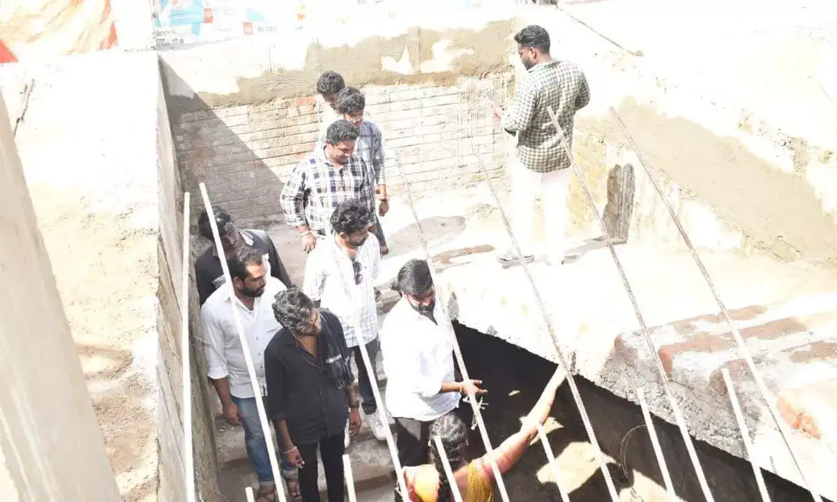 Teachers association seeks completion of stalled Nadu-Nedu school buildings - 2