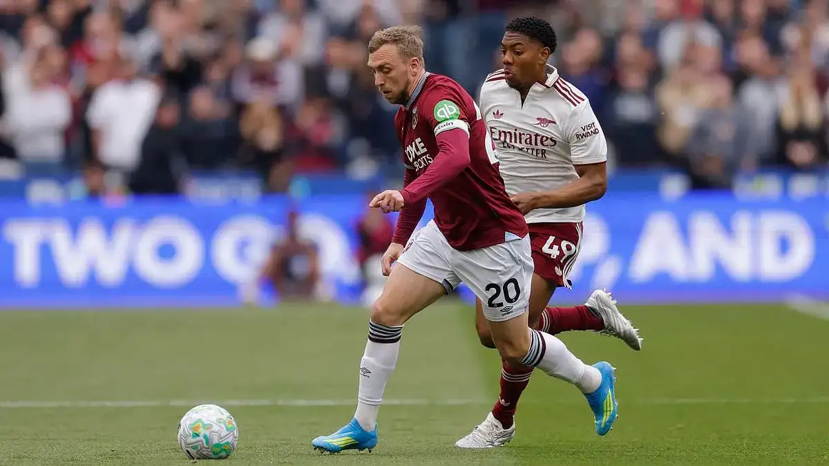 West Ham vs Arsenal - Premier League LIVE: Latest score and updates in clash NEITHER side can afford to lose - 4