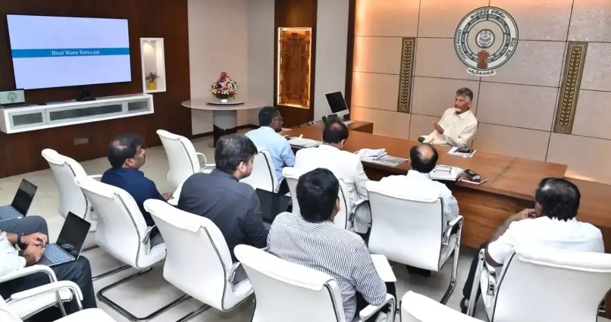 Chandrababu Naidu tells officials to issue continuous heatwave alerts as mercury soars to 48°C in A.P. - 2