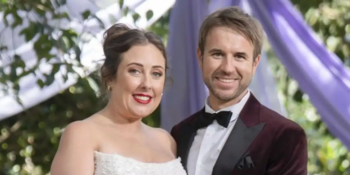 Excruciating moment Rachel and Steven are forced to watch reunion episode together at the Daily Mail MAFS Final Dinner Party - as she shoots him a serious side-eye and he walks out in tears - 4