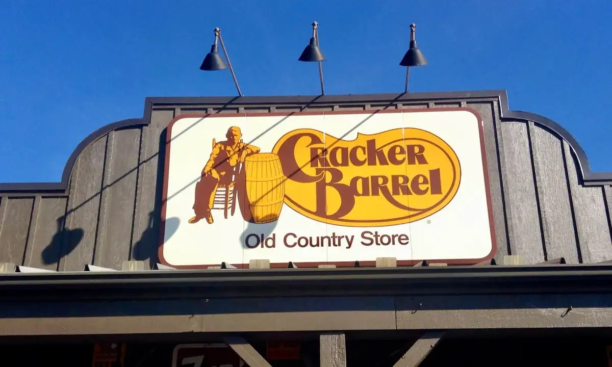 Cracker Barrel Profits Plunge 94% After 'Woke' Rebrand Backlash — But Rising Google Ratings Offer Hope - 2