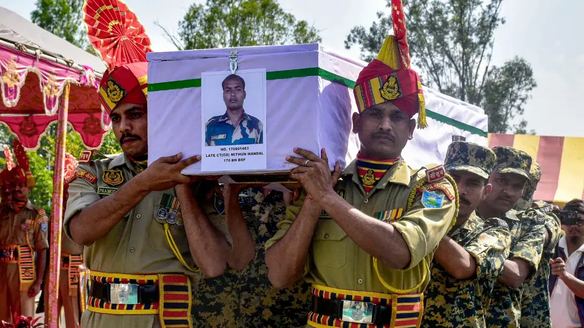 Security forces destroy 23 illegal bunkers, seize 18 IEDs in Manipur - 1