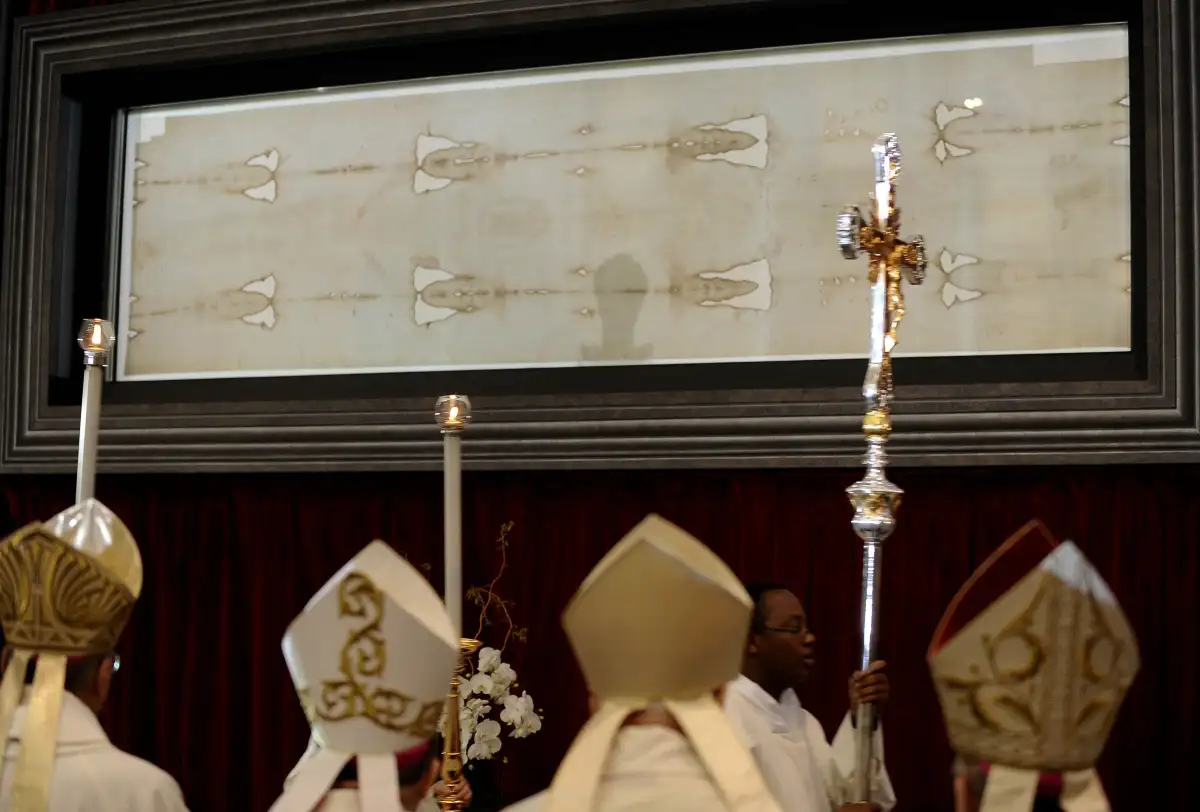 New evidence strengthens case of the Shroud of Turin as Jesus' burial cloth - 4