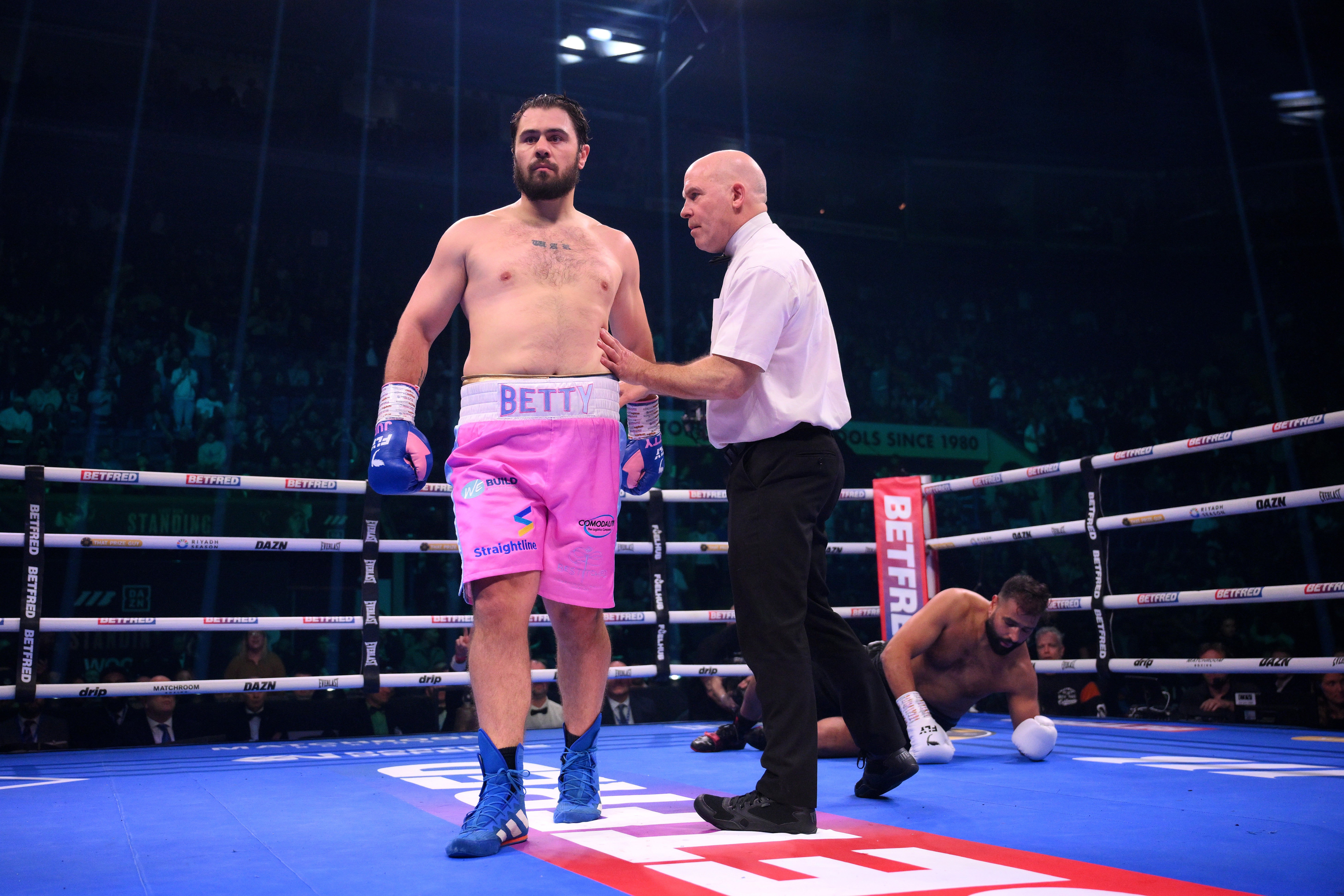Allen vs Hrgovic LIVE! Local hero takes on top contender in Doncaster - 2