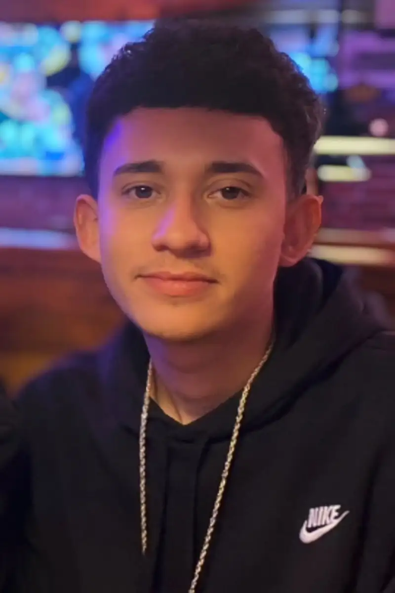 Trump Supporter and Mother of Citizen Allegedly Killed by an ICE Agent Demands Accountability as New Body Cam Footage of the Fatal Shooting Emerges - 2