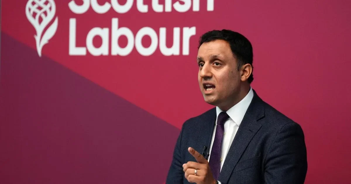 Scottish Labour leader Anas Sarwar expected to call for PM to resign - 3