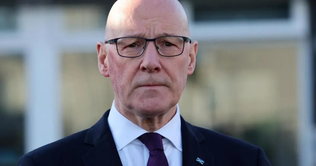Families challenge Swinney over hospital apology claim - 3
