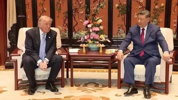 Trump warns Taiwan against declaring independence, hours after summit with China's Xi - 3