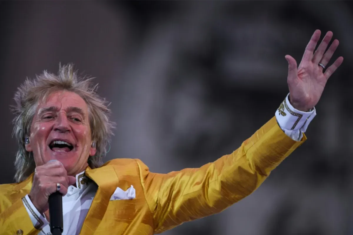 King Charles Praised By Rod Stewart For Putting 'Ratbag' Donald Trump 'In His Place' - 3