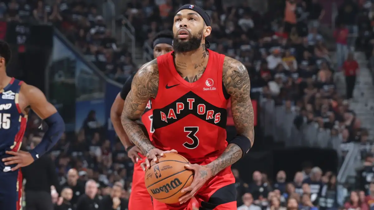 Follow live: Cavaliers host Raptors in Game 1 - 3