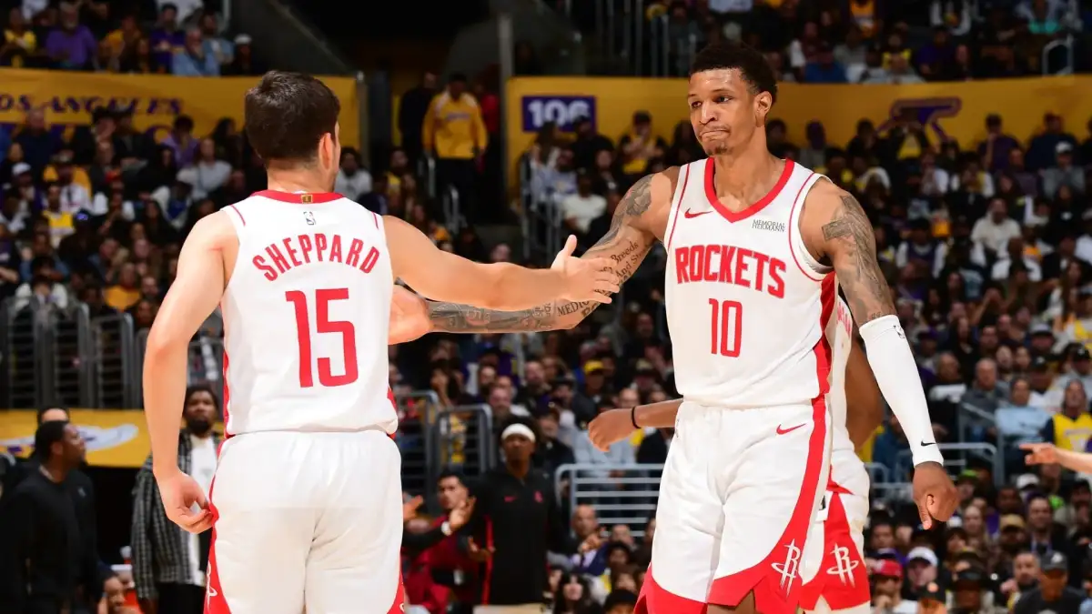 LeBron scores 28 points as Lakers eliminate Rockets in NBA playoffs - 1