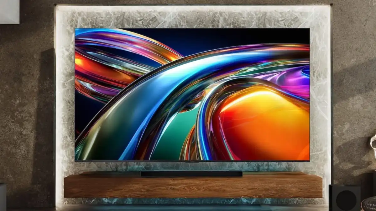 The Just-Released Hisense UR9 RGB Mini-LED TV Might Just Give OLED a Run for Its Money - 3