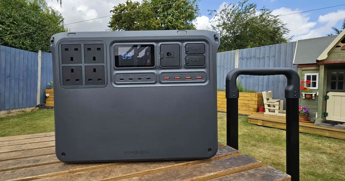 The DJI Power 2000 is down to $799, making it one of the best value power stations right now - 4
