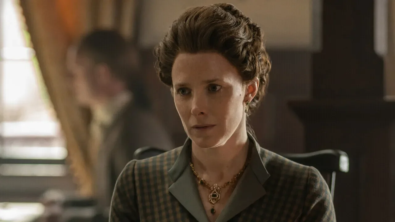 Outlander Facts That'll Make You Want to Travel Back in Time &amp; Rewatch - 2