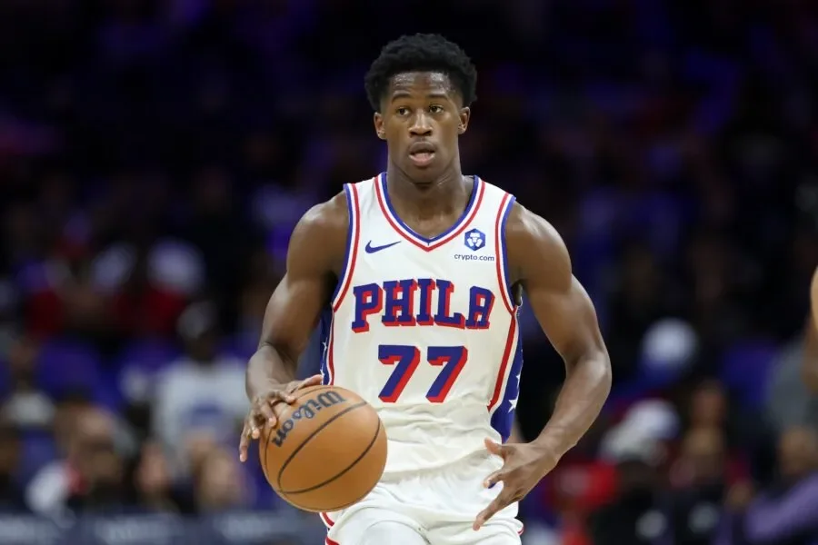 76ers' Edgecombe named MVP in Rising Stars win - 3