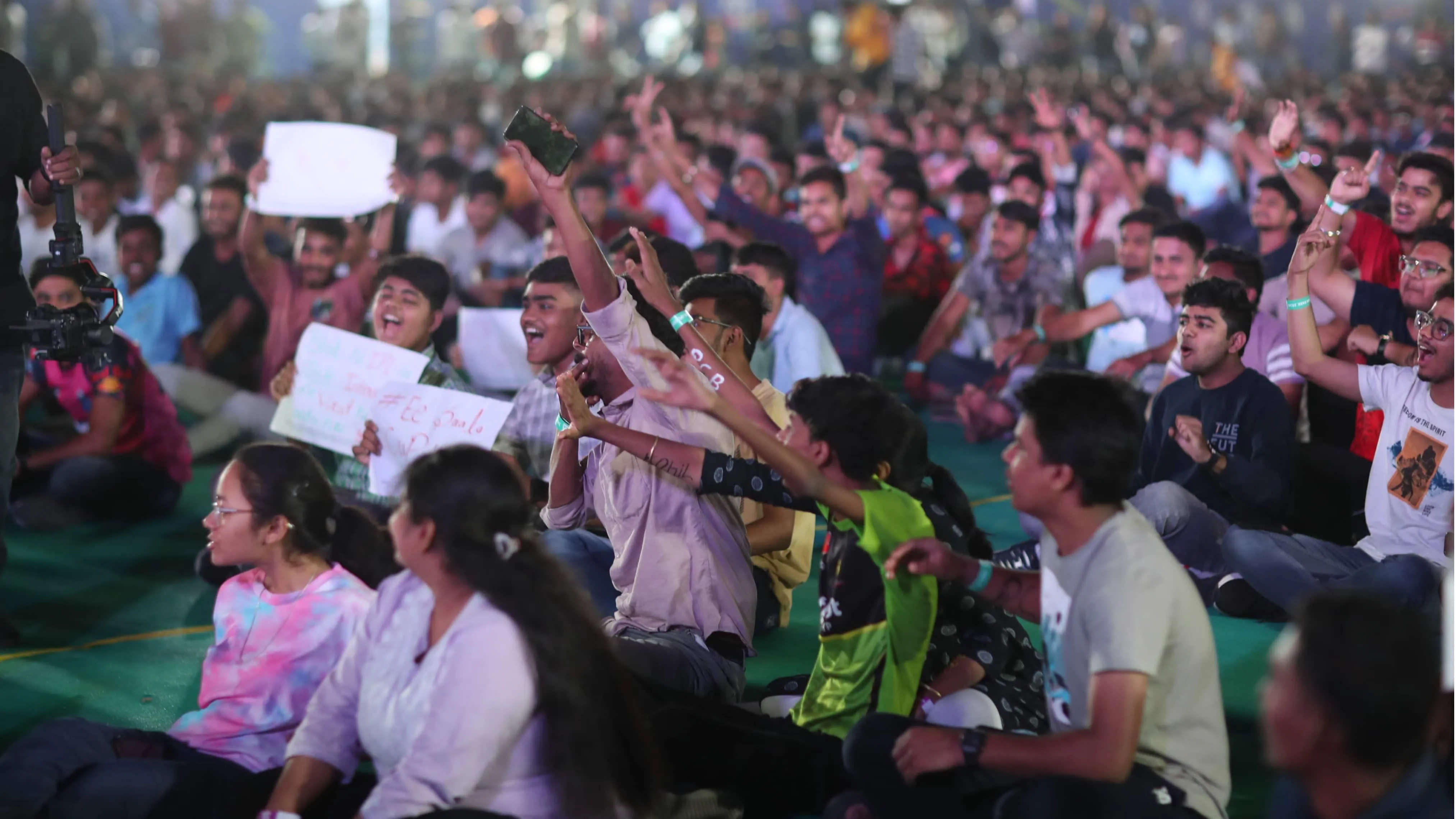 Raaheeb upholds family honour with stylish Sandown performance - 3