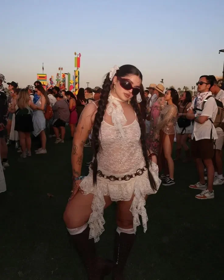 Princess Kate's secret festival outfit is giving Coachella vibes - complete with a cowgirl hat - 3