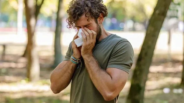 Climate change extends hay fever season by weeks bringing more misery for sufferers - 3
