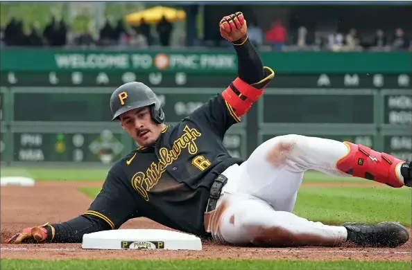 Pirates manager Don Kelly, pitcher Chris Devenski suspended by MLB for throwing at Reds rookie Sal Stewart - 2