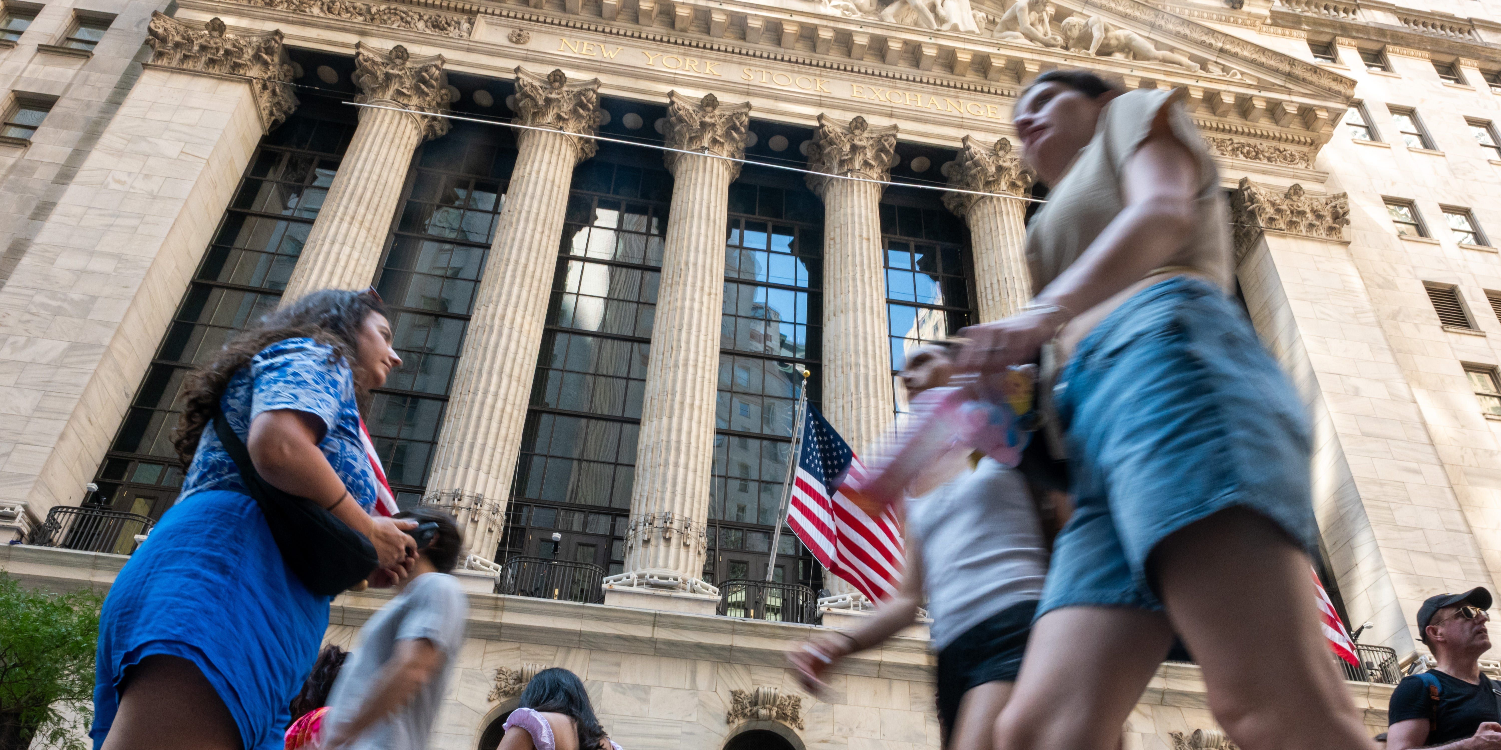 Mag 7 earnings bonanza and Powell's home stretch: What to watch this week - 1