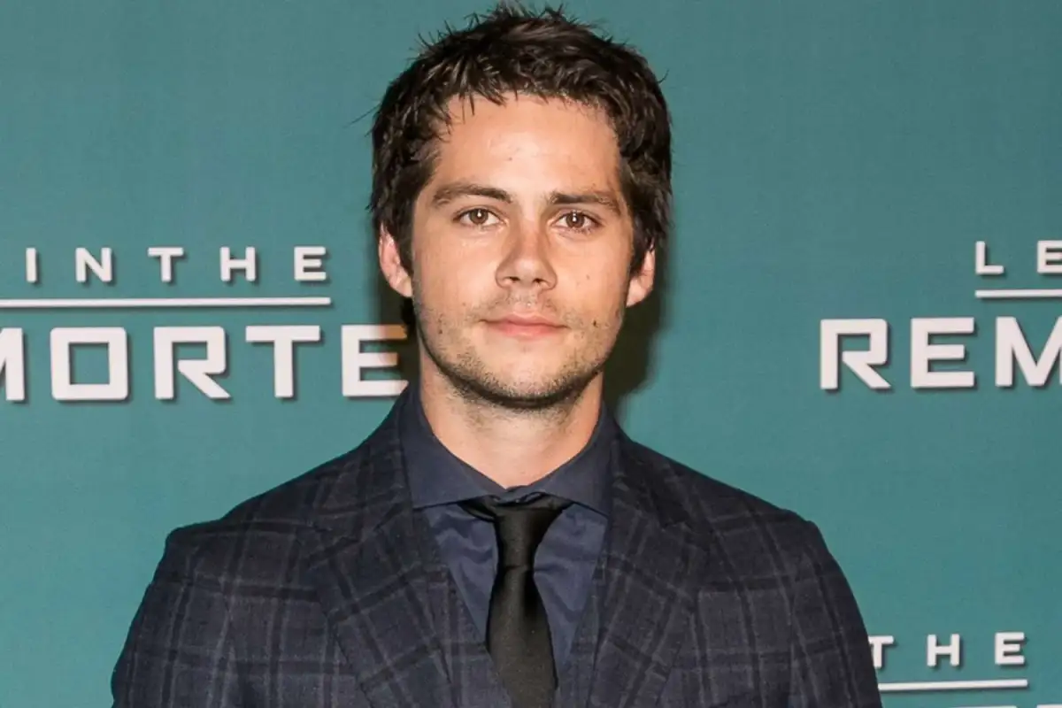 Dylan O'Brien has received complaints about not having Instagram - 3