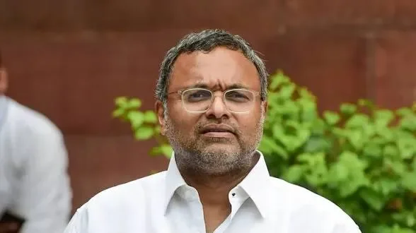 Kerosene bombs hurled at MP Karti Chidambaram’s office in Karaikudi - 1