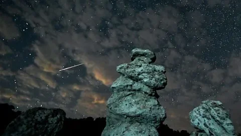 UFO Journalist Claims He Has 'Absolute Evidence' Of Extraterrestrials Amid Chilling New UFO Video Drop - 3