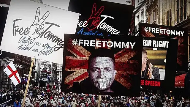 Every celebrity who has supported Tommy Robinson - 4