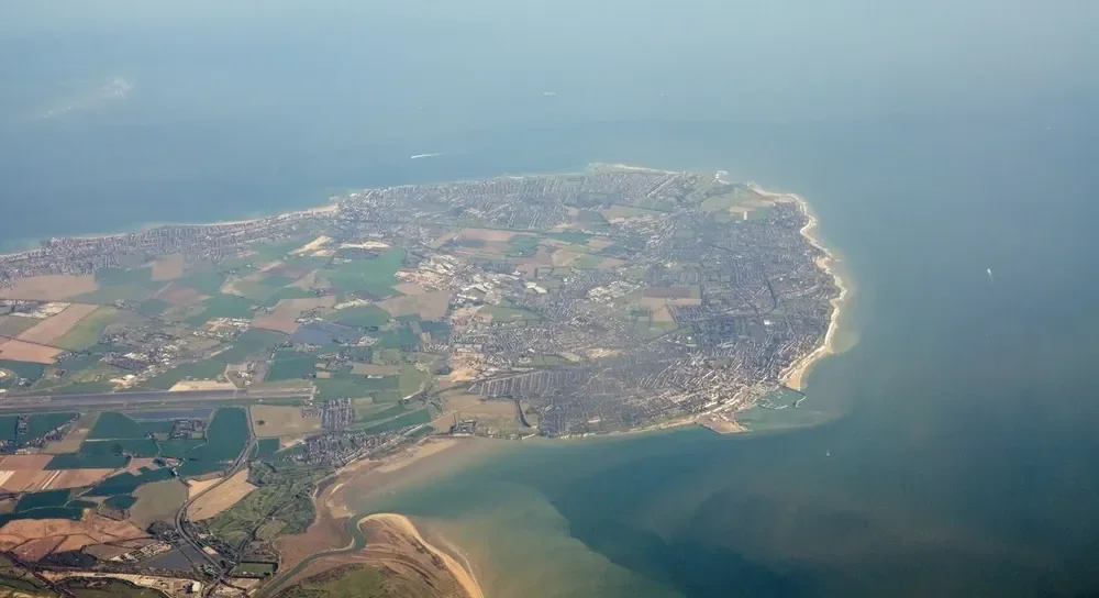 Abandoned UK airport could reopen after 12 years - 4