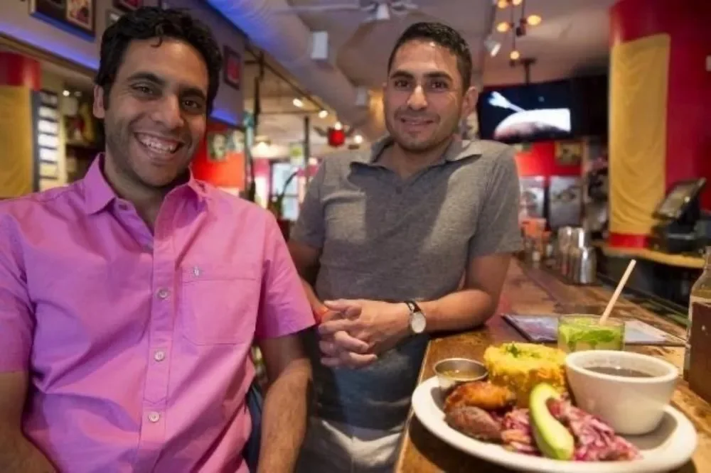 'Tip Now or Starve': NYC’s Genius Hostage-Taking Delivery Hack - 1