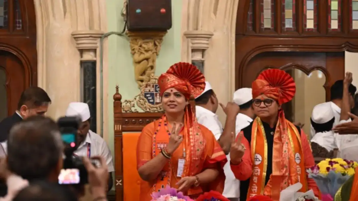 BJP corporator Ritu Tawde elected Mumbai’s Mayor; Shiv Sena’s Sanjay Ghadi becomes Deputy Mayor - 4