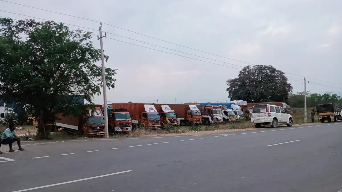 Fuel price hike in Bengaluru triggers public outrage, worries commuters, cab and gig workers - 4