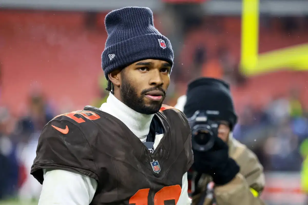 Sanders touts 'new vibe' under Browns' Monken - 2