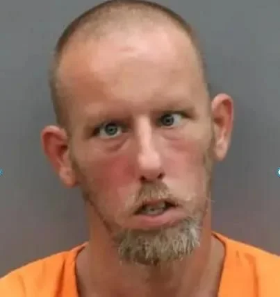 Florida Man Vindicated As Louisiana Man Arrested for Bringing Live Alligator to Bourbon Street - 4