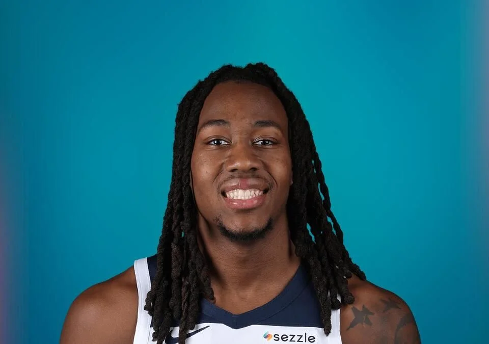 West playoff takeaways: Dosunmu's record night boosts Wolves over Nuggets - 1